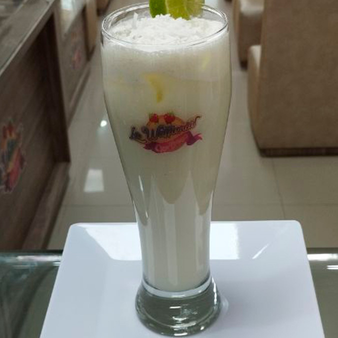 Limonada de Coco 16 Oz